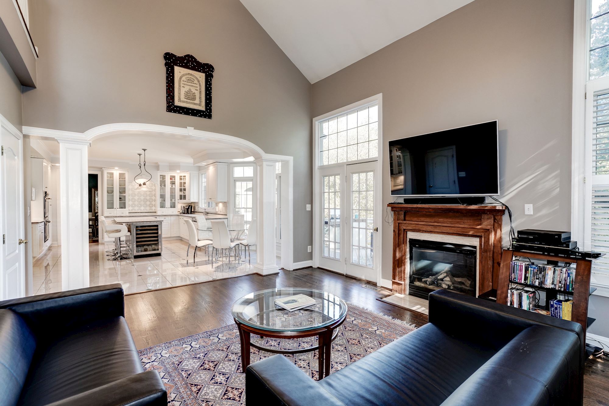 Colonial Home in Sully Estates